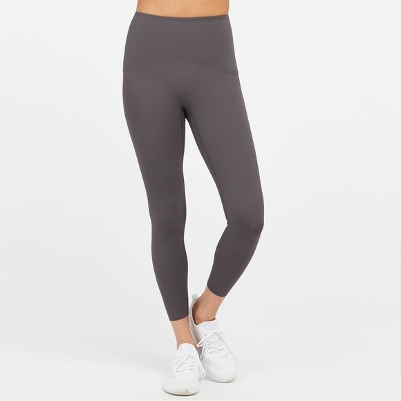 COPY - Spanx Booty Boost Active 7/8 Leggings in Graphite Dust Gray - Picture 1 of 2